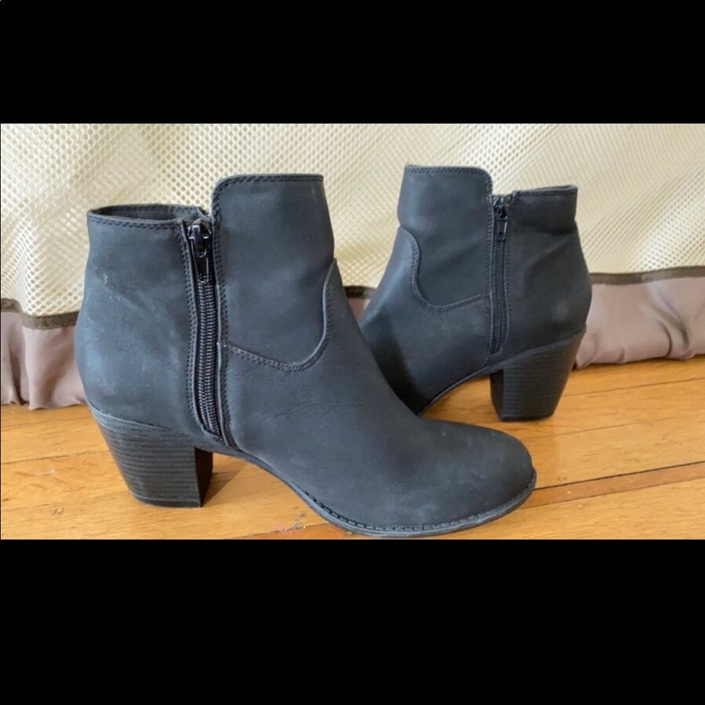 Ankle boots
